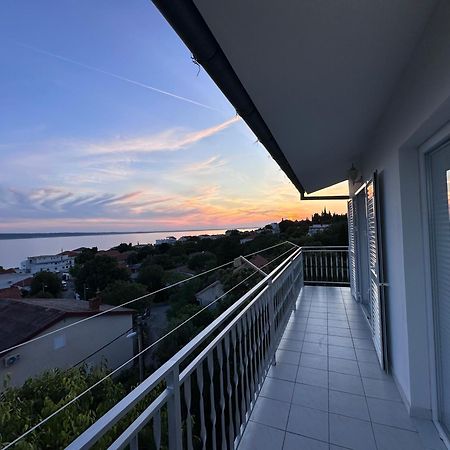 Apartmani Starigrad Paklenica - Danijel 외부 사진