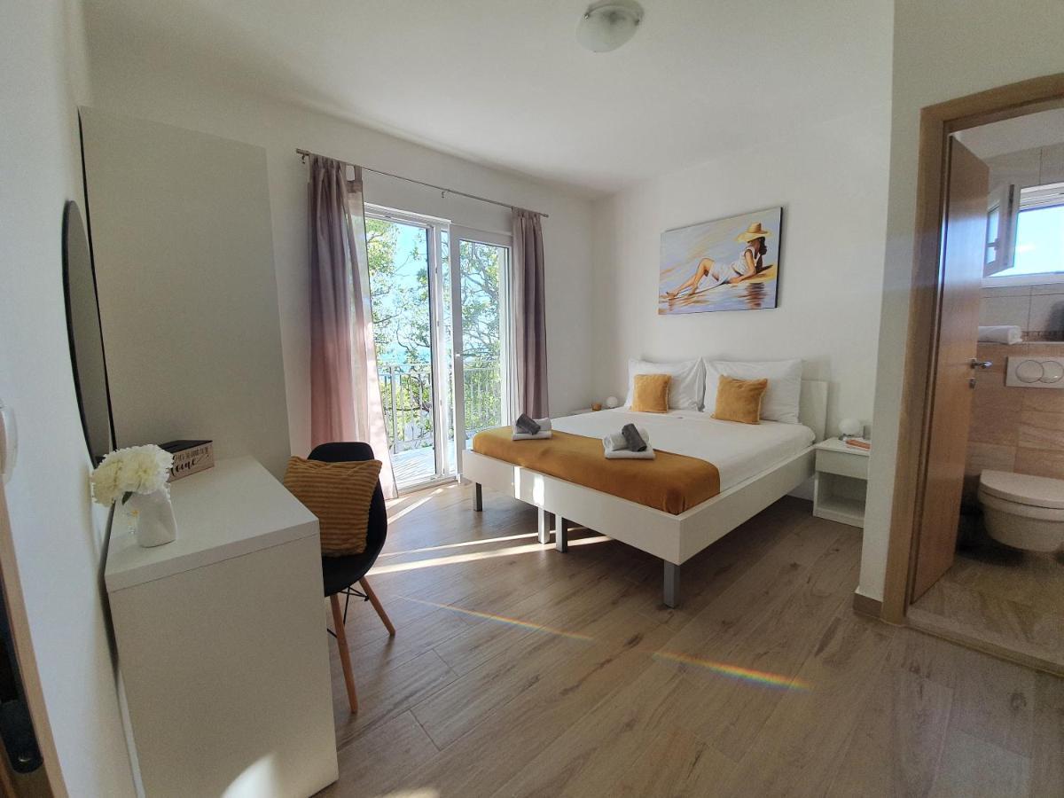 Apartmani Starigrad Paklenica - Danijel 외부 사진